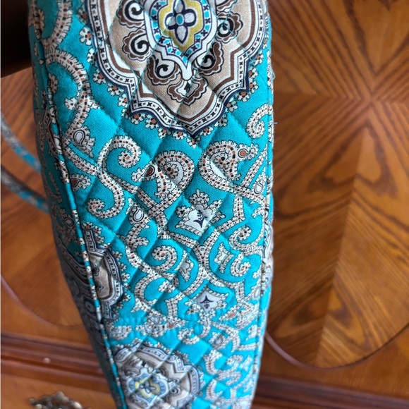 Vera Bradley Handbag - Picture 3 of 6
